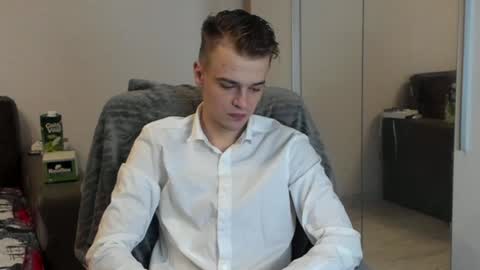 taylor fox online show from January 2025 02:52:02 PM