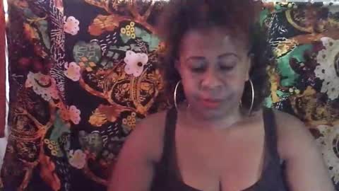 rolande9794 online show from November 2025 08:53:02 AM