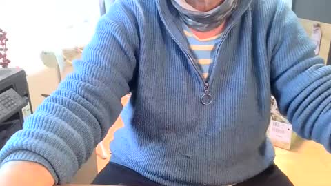 rolandloser1000 online show from January 2025 01:58:01 PM