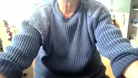 rolandloser1000 online show from January 2025 01:21:02 PM