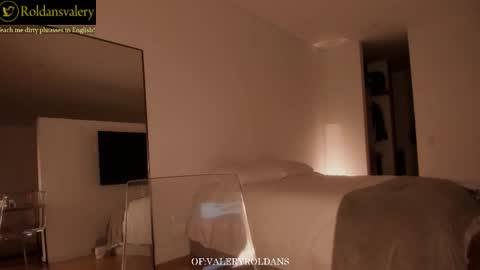 Valery Roldans online show from March 2026 01:49:03 AM