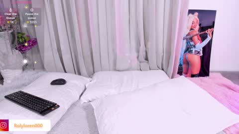 Snapshot of rolyloren chatting on January 2025 11:55:02 PM Marcela online show from January 2025 11:55:02 PM