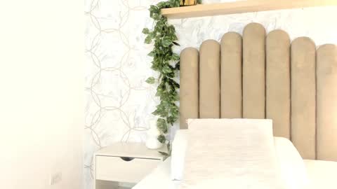   online show from March 2025 11:28:01 AM