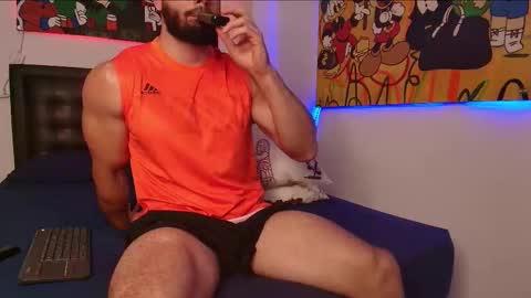 Snapshot of roman_lux chatting on February 2025 05:05:02 PM Roman Lux online show from February 2025 05:05:02 PM