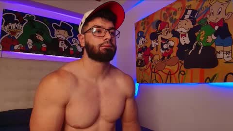 Snapshot of roman_lux chatting on February 2025 06:30:02 AM Roman Lux online show from February 2025 06:30:02 AM