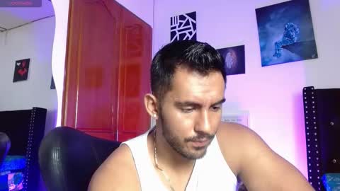 Snapshot of romanpearce_ chatting on February 2026 10:33:01 PM Roman online show from February 2026 10:33:01 PM