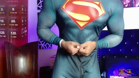 Snapshot of romanpearce_ chatting on June 2026 07:03:02 PM Roman online show from June 2026 07:03:02 PM