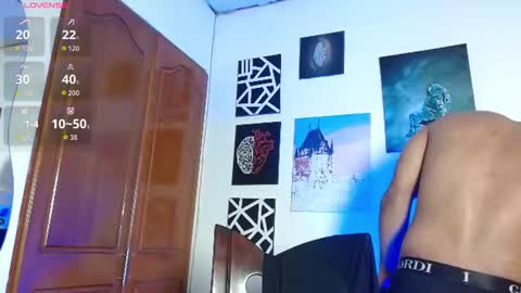 Snapshot of romanpearce_ chatting on July 2026 09:14:01 PM Roman online show from July 2026 09:14:01 PM