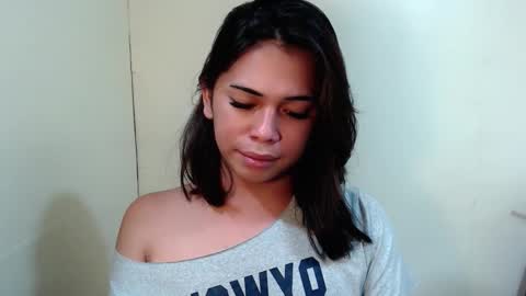 Snapshot of romantic_kath chatting on September 2025 01:05:02 AM KATH online show from September 2025 01:05:02 AM