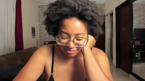 Snapshot of romantic_stargirl chatting on June 2026 12:38:01 AM Is A Belle online show from June 2026 12:38:01 AM