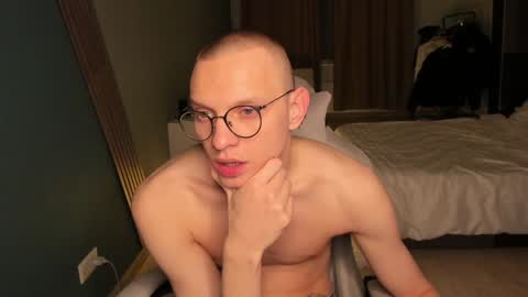 Romeo online show from January 2025 10:39:01 PM