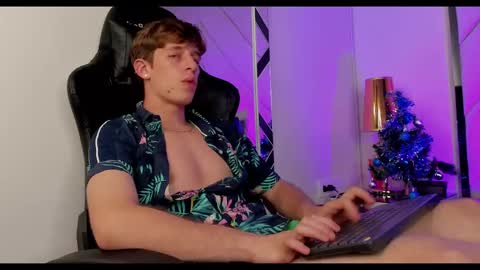 Romeo Ricci online show from December 2024 01:08:01 AM