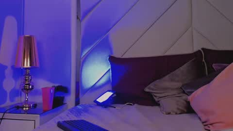 Romeo Ricci online show from January 2025 12:41:01 AM