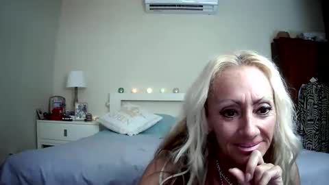 Snapshot of romeodiamond chatting on June 2026 07:30:02 PM romeodiamond online show from June 2026 07:30:02 PM