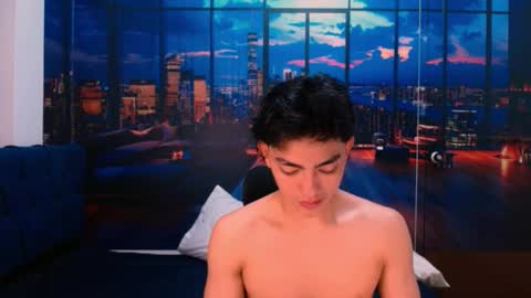 Romeo online show from November 2025 07:13:01 PM