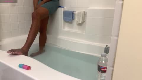 romeotyn online show from February 2026 07:48:01 PM