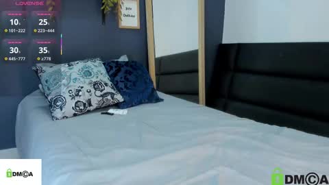 Snapshot of romi01_ chatting on October 2025 08:54:02 PM romi online show from October 2025 08:54:02 PM