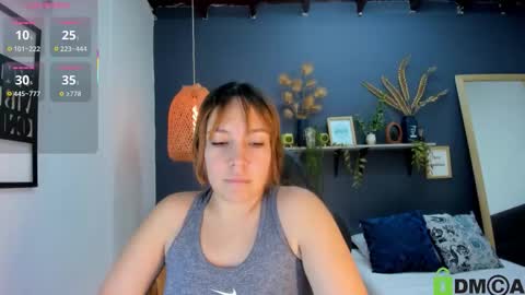 Snapshot of romi01_ chatting on November 2025 07:18:02 PM romi online show from November 2025 07:18:02 PM