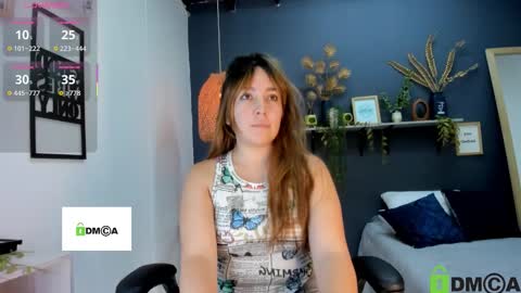 Snapshot of romi01_ chatting on November 2025 07:05:02 PM romi online show from November 2025 07:05:02 PM