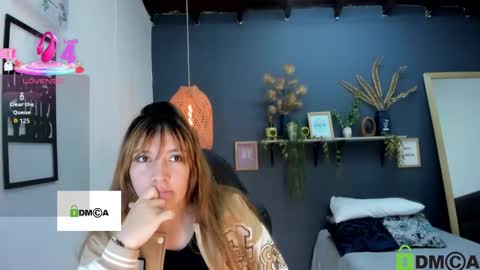 Snapshot of romi01_ chatting on November 2025 03:38:02 PM romi online show from November 2025 03:38:02 PM