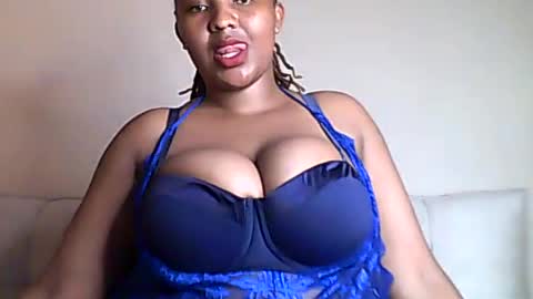 Snapshot of romina_26 chatting on July 2026 01:24:02 PM Romina 26 online show from July 2026 01:24:02 PM