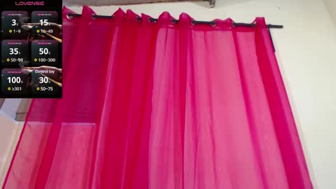 Romina Fiore  online show from February 2025 11:42:01 PM