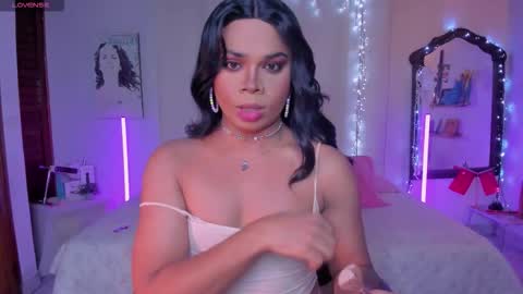 Romi Rouse online show from January 2026 02:14:02 AM