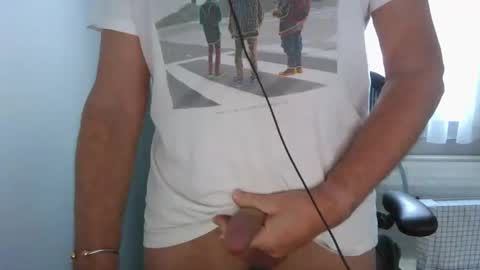 Snapshot of ronald_belgium chatting on January 2025 08:32:02 AM hot belgium online show from January 2025 08:32:02 AM