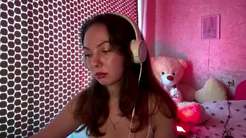 Elvi online show from April 2026 09:15:01 AM