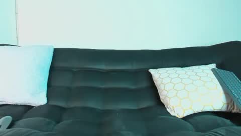 Ronnie online show from February 2025 09:49:01 PM