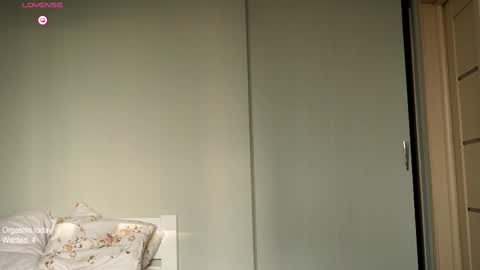 RonnyPonny online show from February 2025 12:08:02 PM