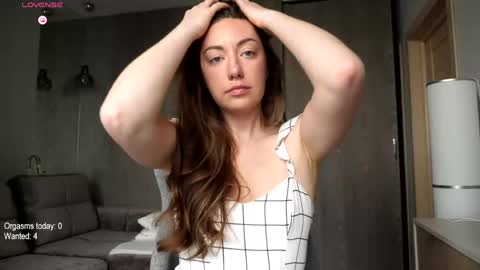 RonnyPonny online show from April 2026 08:45:01 AM