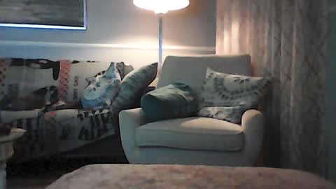 ronvlv online show from July 2026 04:19:01 AM