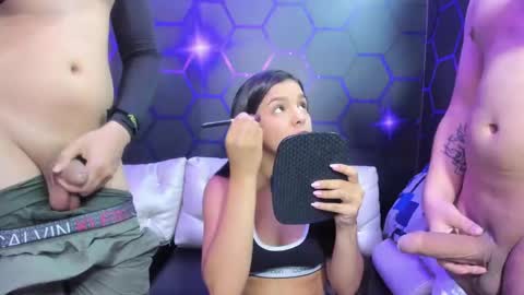  MIA AND PAUL online show from March 2025 11:15:01 PM