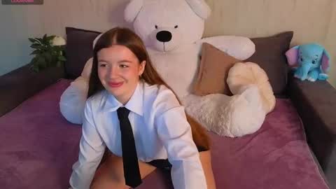 roraline_lov online show from April 2026 03:27:02 PM