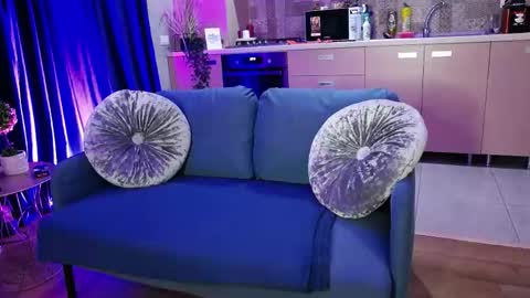 Rose online show from April 2026 03:18:02 AM