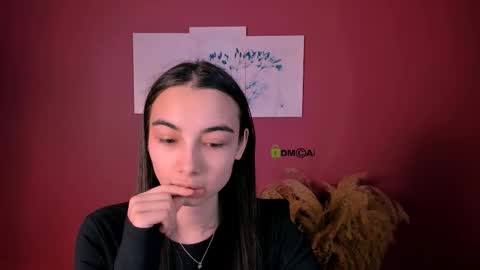 rosalie_shy online show from December 2025 07:41:01 PM