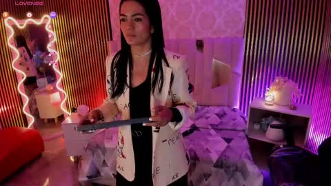 ROSALIN online show from October 2025 11:55:02 AM