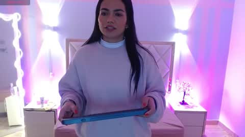 Snapshot of rosalind_tay chatting on February 2026 11:06:02 AM ROSALIN online show from February 2026 11:06:02 AM