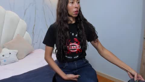 Snapshot of rosalinda_cortez chatting on December 2024 03:35:01 PM Rosalinda online show from December 2024 03:35:01 PM