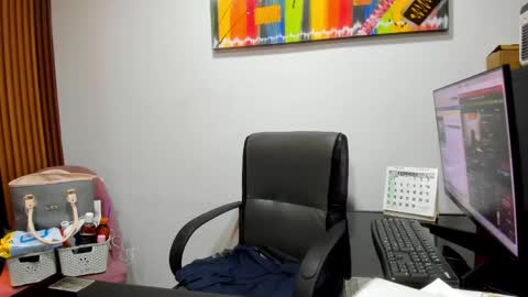 Snapshot of rosalinda_cortez chatting on February 2025 04:22:01 PM Rosalinda online show from February 2025 04:22:01 PM