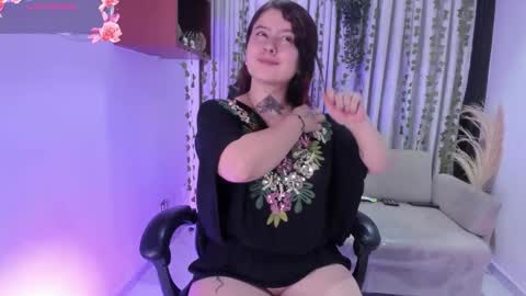 Rosaline Grey online show from November 2025 07:34:02 AM