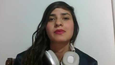 rosasvioletas online show from November 2025 11:49:02 PM