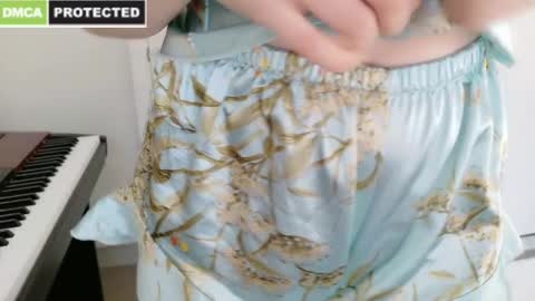 rose77782 online show from January 2025 03:15:01 PM