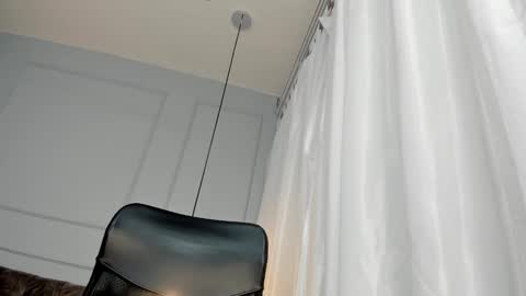 rose__monroe online show from November 2025 07:30:01 PM