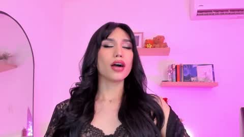 Rose Saenz online show from December 2024 04:15:01 PM