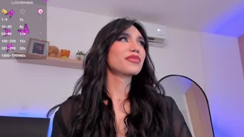 Rose Saenz online show from February 2025 01:02:02 AM