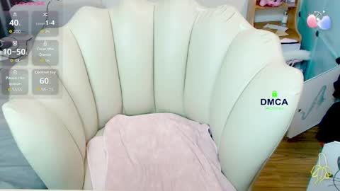 Snapshot of rose_rosemary chatting on April 2026 01:29:01 AM Rose online show from April 2026 01:29:01 AM