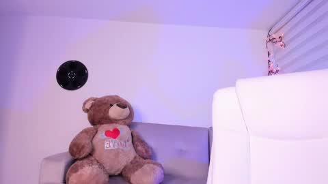 Snapshot of rose_se chatting on June 2026 11:06:01 PM Rose A online show from June 2026 11:06:01 PM