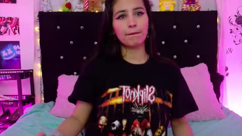 Rose online show from December 2025 02:41:01 AM